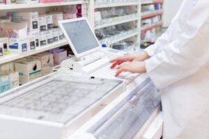 薬剤師を辞めたいと思う理由は?薬剤師におすすめの転職先と転職方法を解説