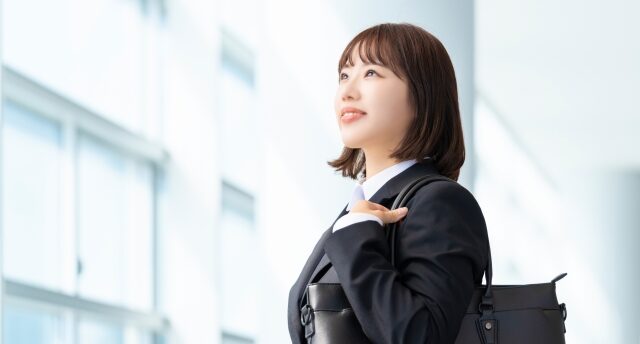第二新卒はUZUZに登録すべき?UZUZの特徴や利用するメリットを解説