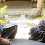 50代女性がマッチングアプリに疲れたと感じたら見直したい出会いの選択肢