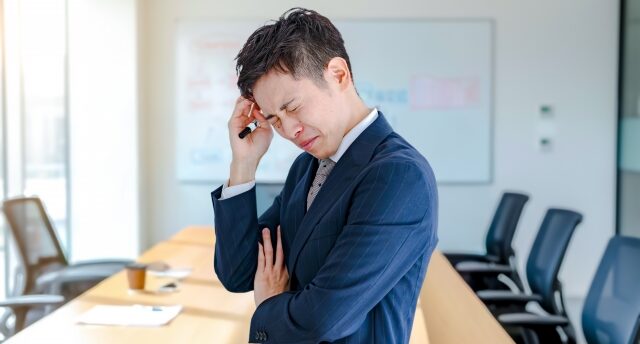 営業が向いてない人の特徴は？ストレスのかかる仕事を続けるリスクを解説