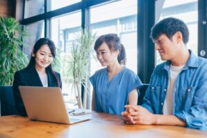 定期保険の更新前に確認！終身保険へ切り替える最適なタイミングと注意点！