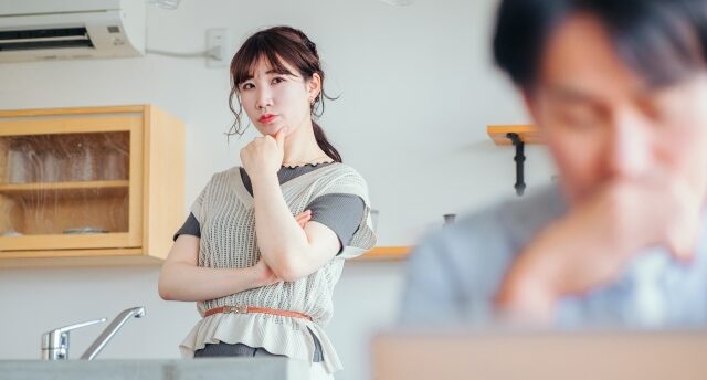 結婚して専業主婦は後悔する？メリット・デメリットと正しい選び方を解説！