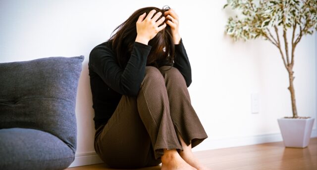 孤独で寂しい愛されたい！孤独で寂しい愛されたい心理と満たされる具体行動