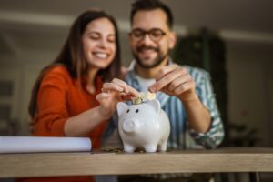 夫婦の貯金額の平均は?貯金を増やす家計管理のコツや注意点を解説!