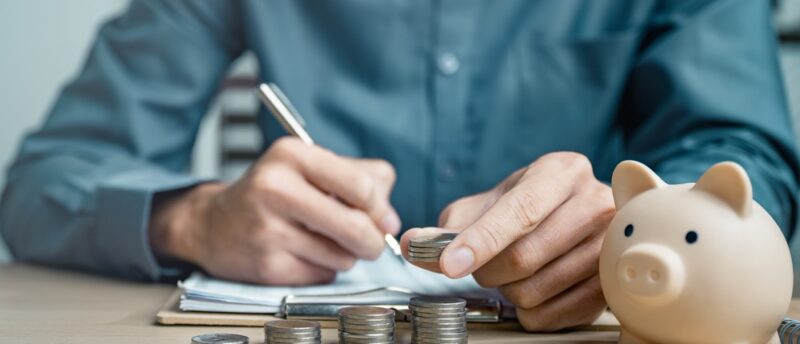 50代の貯金はいくらあれば安心？貯金額の目安と老後のための資金計画とは