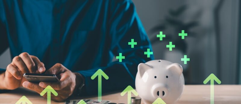 ボーナスは何割貯金すべき？年代別の使い道と効果的な貯金方法とは